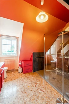 Exceptional property with panoramic views and absolute tranquility, close to SAUMUR.
