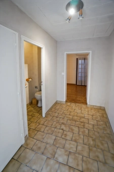 Local professionnel indépendant à vendre SAUMUR (49) 