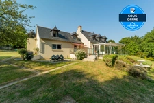 Propriété d'exception avec vue panoramique et calme absolu, proche de SAUMUR.