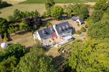 Exceptional property with panoramic views and absolute tranquility, close to SAUMUR.