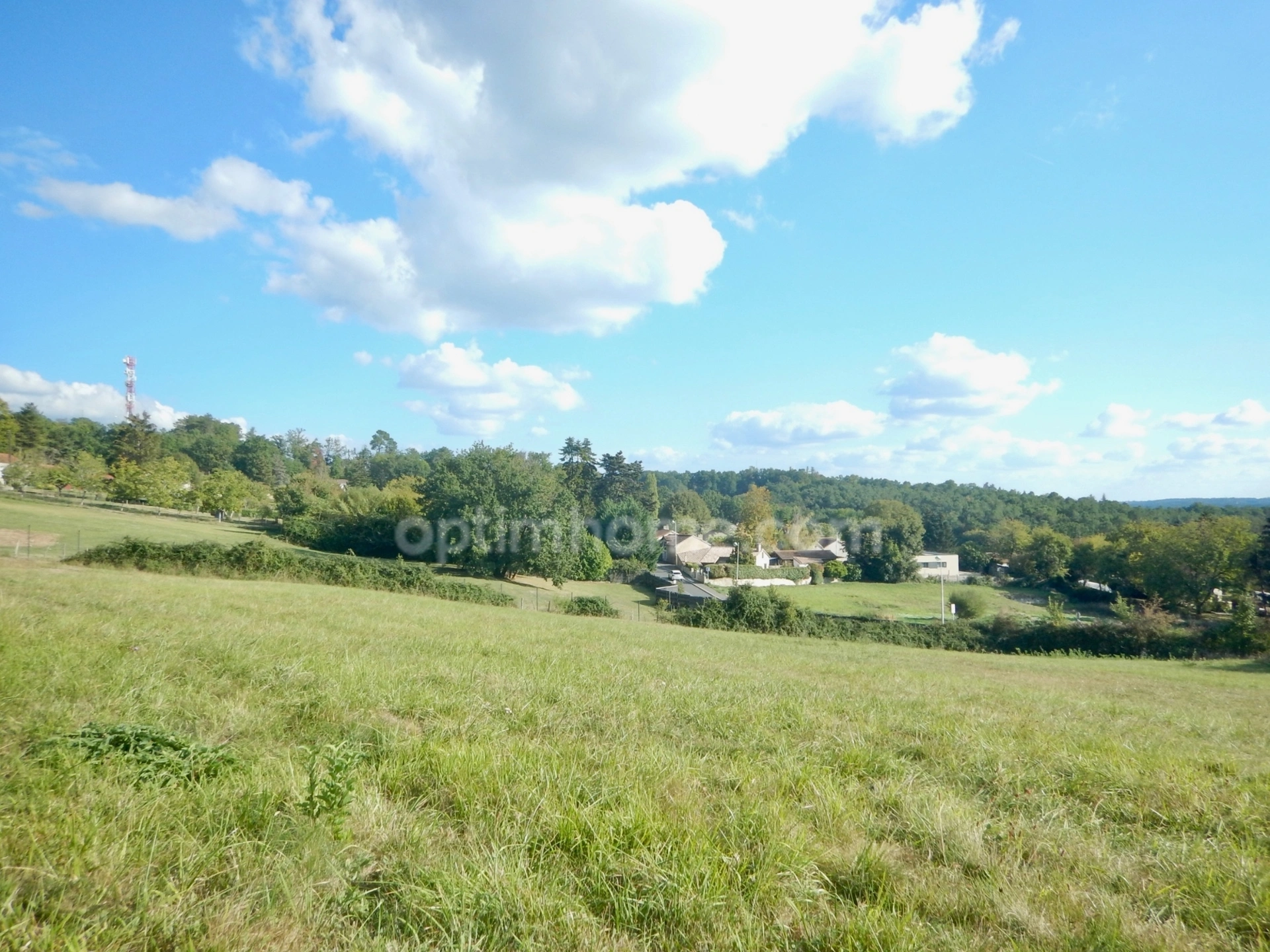 Terrain 2900 m² · à Champcevinel · 60 500 €