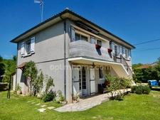 Maison individuelle de 7 pièces située à PERIGUEUX (24)