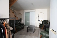 Maison en pierre avec deux logements, terrasse panoramique et potentiel exceptionnel à DOUZILLAC (24)