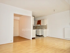Appartement à vendre 4 pièces situé dans le centre historique de PERIGUEUX.