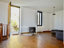 Maison de quatre pièces 122 m2 à PERIGUEUX.