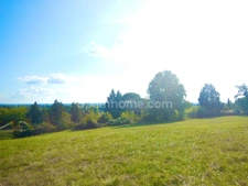 Terrain à bâtir de 2900 m2 à CHAMPCEVINEL (24)