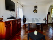 Maison individuelle de 7 pièces située à PERIGUEUX (24)
