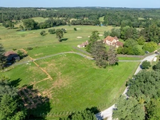 Terrain à bâtir situé au coeur du GOLF de la Marterie en Dordogne (24).