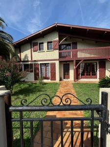 Maison à vendre 7 pièces SEYRESSE (40)