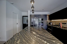 Une villa de style moderniste à Narrosse