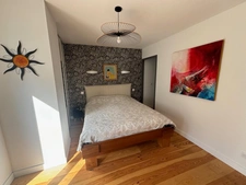 Maison à vendre 4 pièces DAX (40) avec jardin , terrasses et cuisine d'été.