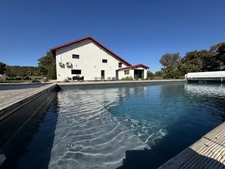 Propriété à vendre 14 pièces Saint jean de Marsacq (40) avec salle de bal de plus de 100m2 sur terrain de plus de 4 hectares