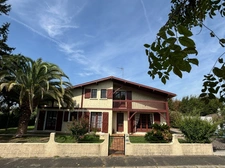 Maison à vendre 7 pièces SEYRESSE (40)