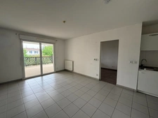 Appartement à vendre 2 pièces BOUCAU (64) et place de parking sous-terrain