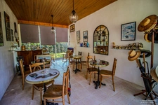 Une maison de Maître contemporaine à Candresse avec dépendances et son jardin de 2500m2 arboré