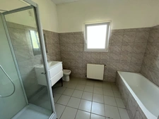 Maison à vendre 5 pièces BENESSE LES DAX (40) et son jardin