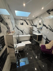 Maison à vendre 4 pièces DAX (40) avec jardin , terrasses et cuisine d'été.