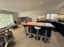 Maison à vendre 5 pièces LABATUT (40) contemporaine avec studio indépendant et double garage sur terrain arboré de plus de 6500m2