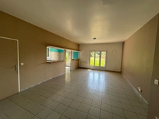 Maison à vendre 5 pièces BENESSE LES DAX (40) et son jardin