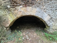 Moulin 7 pièces avec chênaie d'environ 6 hectares