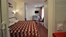 Appartement T2 dans centre ville de dax à côté des cures dans résidence de tourisme classée.