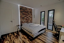 Une villa de style moderniste à Narrosse