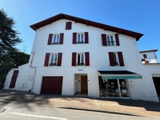L'immeuble Parabisua à Ustaritz