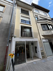 Immeuble à vendre DAX (40) et maison avec en sus deux appartements
