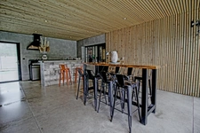 Une villa de style moderniste à Narrosse