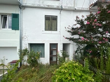 Maison de ville avec jardin à rénover dans quartier Saint Vincent