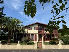Maison à vendre 7 pièces SEYRESSE (40)