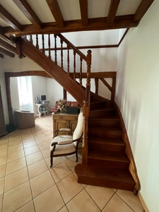 Maison de caractère entièrement rénovée avec plusieurs dépendances 