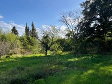 Terrain de 2500m2 constructible centre bourg