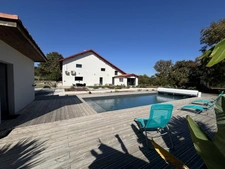 Propriété à vendre 14 pièces Saint jean de Marsacq (40) avec salle de bal de plus de 100m2 sur terrain de plus de 4 hectares