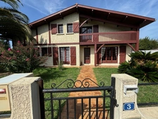 Maison à vendre 7 pièces SEYRESSE (40)