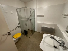 Appartement à vendre 2 pièces DAX (40), de plus de 80m2 avec deux balcons dans résidence sénior