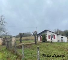 MAISON A LOUER - LIMEYRAT