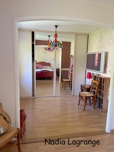 MaISON DE PLAIN PIED DANS UN ENDROIT CALME 