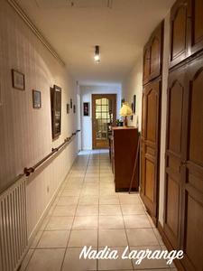 ENSEMBLE IMMOBILIER EN PIERRE EN L AVEC DÉPENDANCES