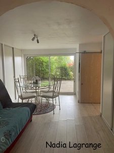 MaISON DE PLAIN PIED DANS UN ENDROIT CALME 
