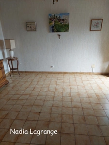 ENSEMBLE IMMOBILIER EN PIERRE EN L AVEC DÉPENDANCES