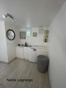 MaISON DE PLAIN PIED DANS UN ENDROIT CALME 