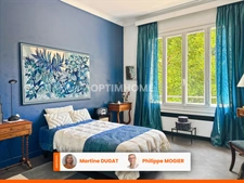 Rare à Vichy, Duplex 1er et 2ème étage avec toit terrasse, 2 garages et caves