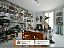 Magnifique appartement bourgeois avec studio indépendant, cœur de ville à VICHY