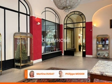 Magnifique appartement de 97 m² avec ascenseur, au 5ème étage d'un ancien hôtel de luxe avec gardien, triangle d'or à VICHY