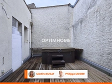 CUSSET centre historique, maison de ville, 3 chambres et 1 bureau-2 garages– 2 terrasses – Jacuzzi