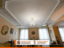 Magnifique appartement bourgeois avec studio indépendant, cœur de ville à VICHY