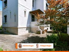 Maison d'architecte, 5 pièces, jardin et garage à VICHY (03)