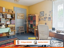 Maison de ville 11 pièces, 7 chambres, garages, CUSSET (03)