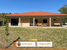 Maison de plain-pied, piscine, garage, jacuzzi à 20 minutes de VICHY